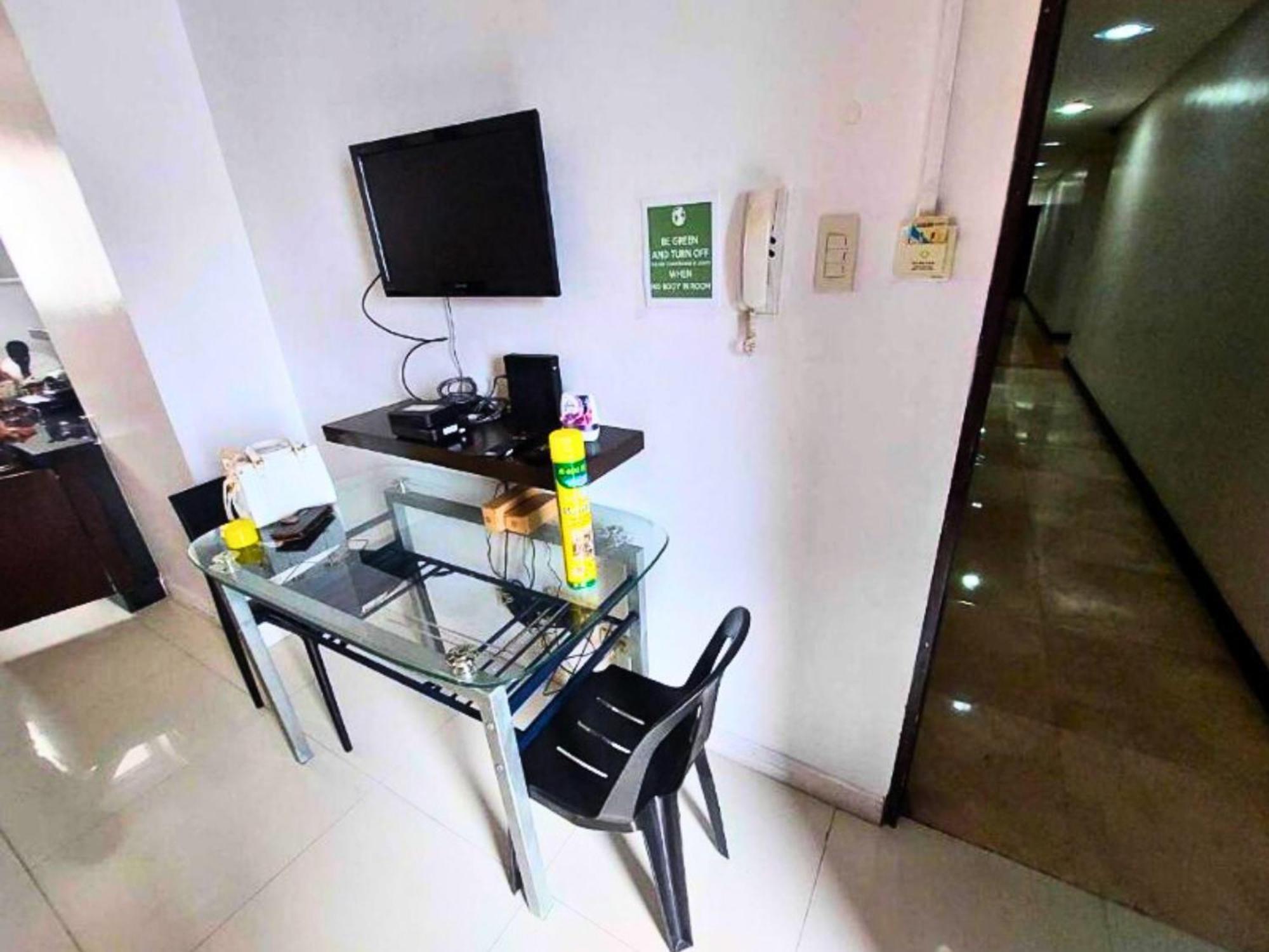 Near Us Embassy X Free Unlimited Pool, Massage & Sauna Access X Promo This Month! Explore Deluxe Studio W Balcony In Manila Perfectly Situated Near Naia Airport, Heart Of Manila Updated 2025 Price For Your Unforgettable Ultimate Staycation Experience Екстер'єр фото